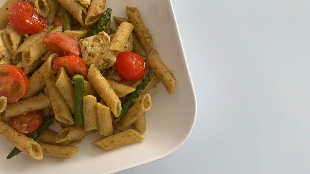 Pasta pesto